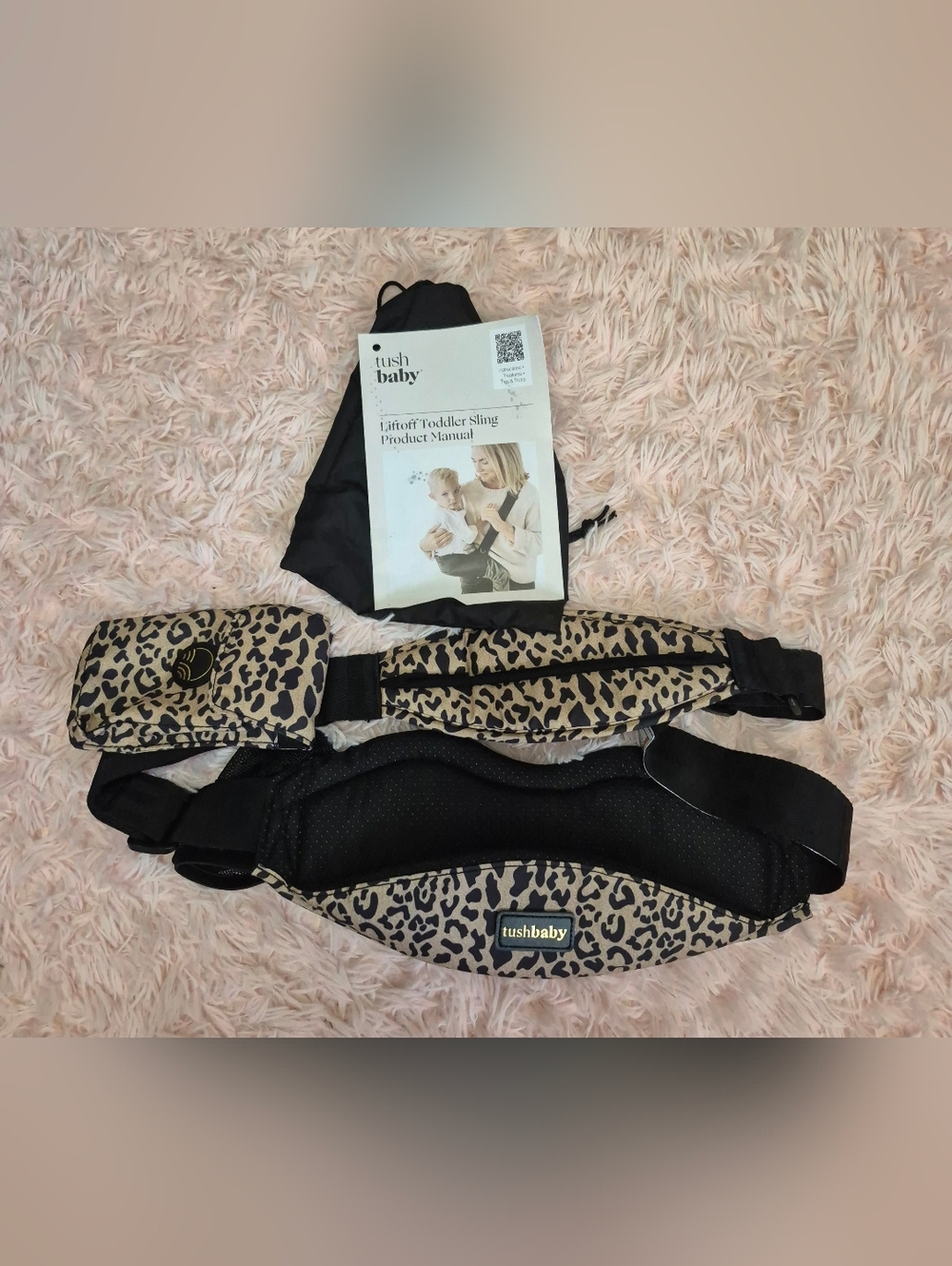 TushBaby Leopard Print Liftoff Sling
